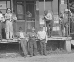 Ben Shawn_Prospective Homesteaders waiting